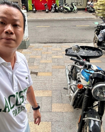 [T5/2026] Triumph T120 2020 đk 2021 odo lướt 3k km & Honda CB1100RS 2018 odo 4k km