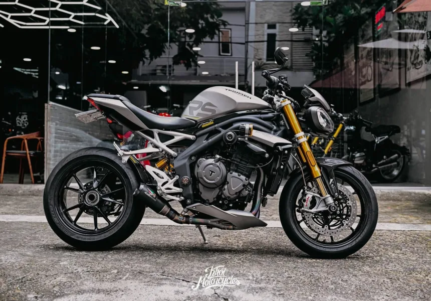Triumph Speed Triple 1200RS 2022 odo 10k km
